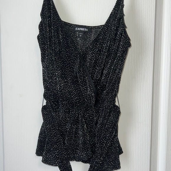 Express Polka Dot Pleated Wrap with Front Side Tie - Peplum Cami - X Small - Picture 1 of 4